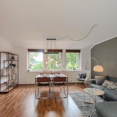 Inikama: Designer Apartment Im Gruenen - Netflix Rosengarten  Exteriör bild