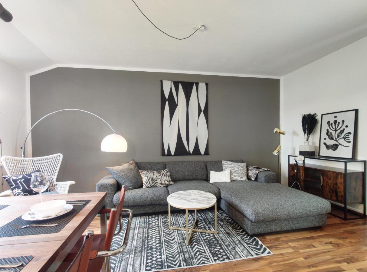 Inikama: Designer Apartment Im Gruenen - Netflix Rosengarten  Exteriör bild