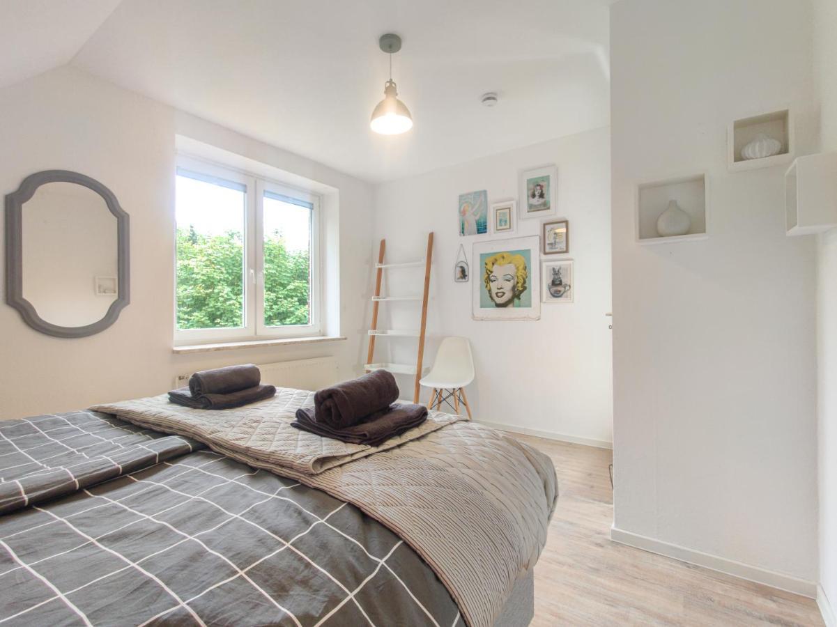 Inikama: Designer Apartment Im Gruenen - Netflix Rosengarten  Exteriör bild