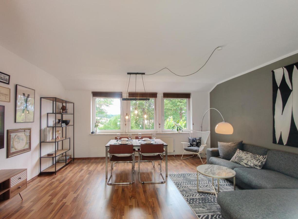 Inikama: Designer Apartment Im Gruenen - Netflix Rosengarten  Exteriör bild